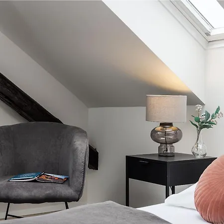 Apartamento Zesty Family Friendly Elevator Access Old Town